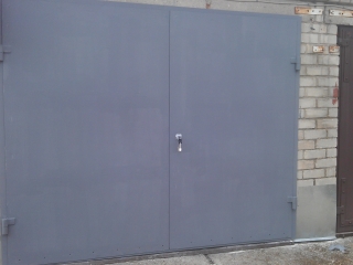Garazo vartai-durys